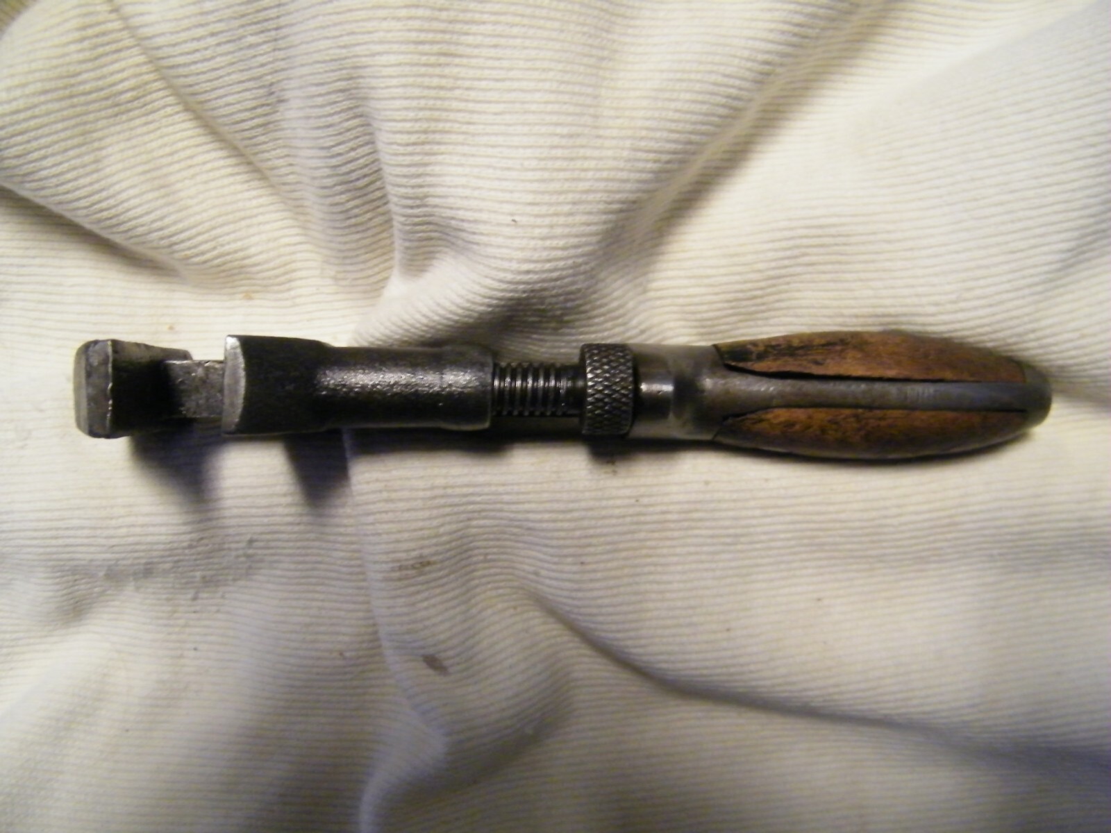 VTG PEXTO STRONGHOLD Peck, Stow & Wilcox Co Adjustable Wrench USA Monkey Wrench