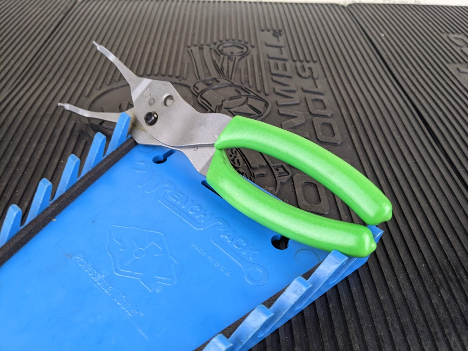 #bg348 Snap-on Tools USA NEW GREEN 90° Tip .090 Snap Ring Pliers SRPCR9090G