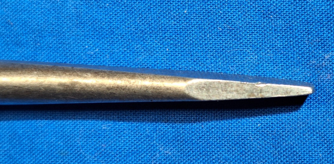 Snap-On SDD422 26″ long shaft slotted screwdriver HARD ORANGE Handle