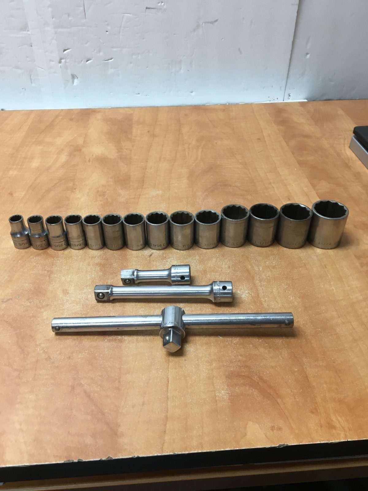 Vintage Craftsman 1/2” Drive Socket Set =V= Series 17 Pieces 12 Point SAE
