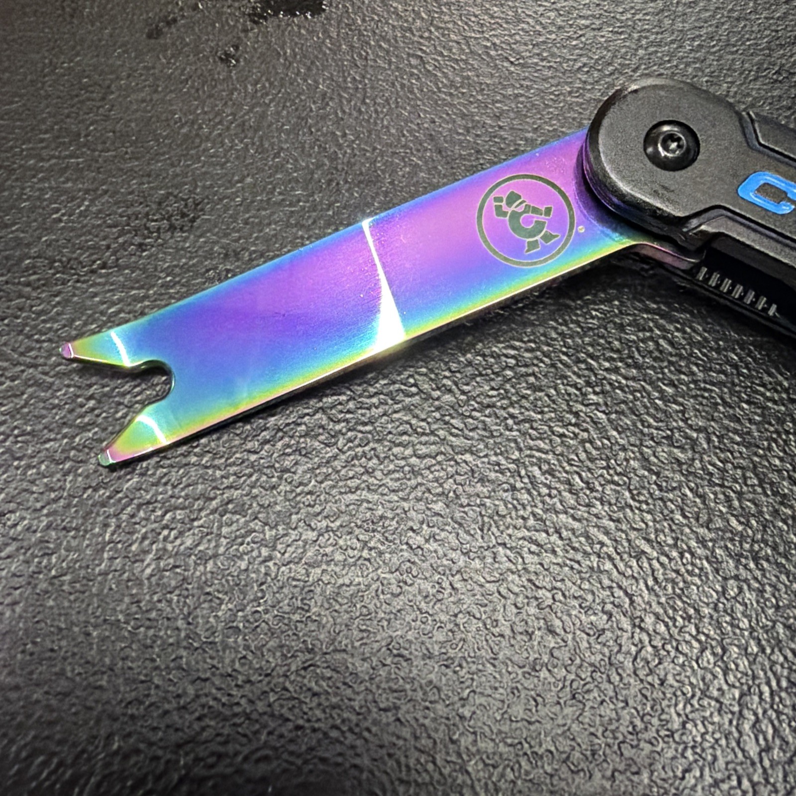 Cornwell CTGFCPTMC Folding Clip Lifter-MULTI COLOR