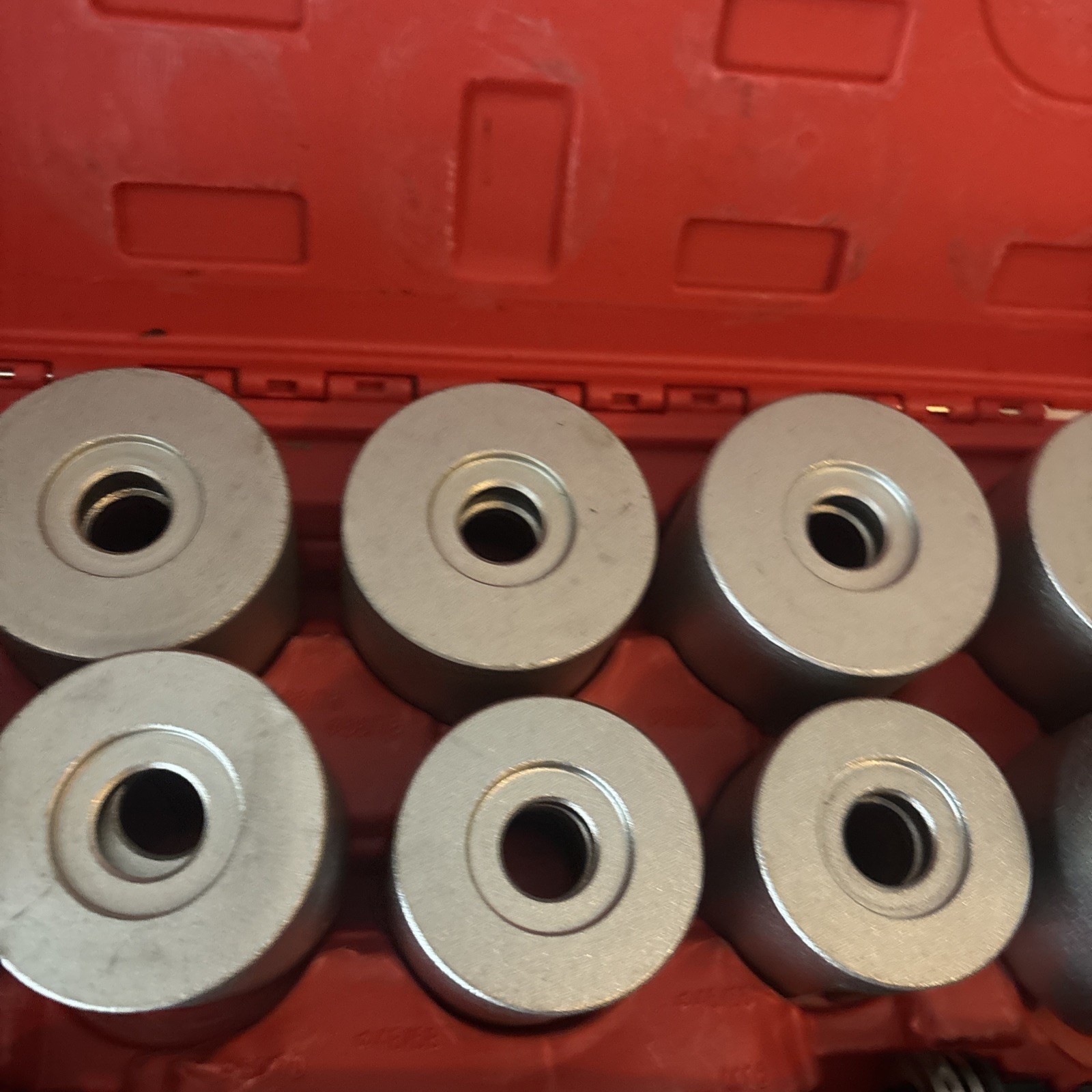 27 Pieces Press and Pull Sleeve Kit Bearings Bushes and Seals Remove&install Set