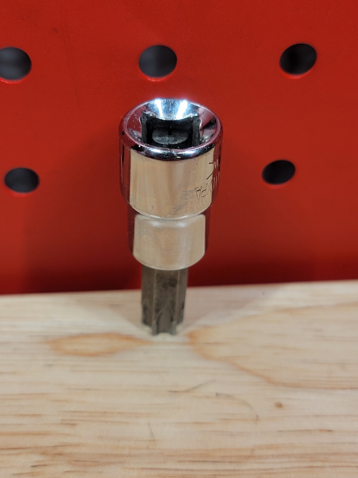 Matco Tools B50TXPA T50 3/8″ Drive Standard Torx Bit Socket Driver USA