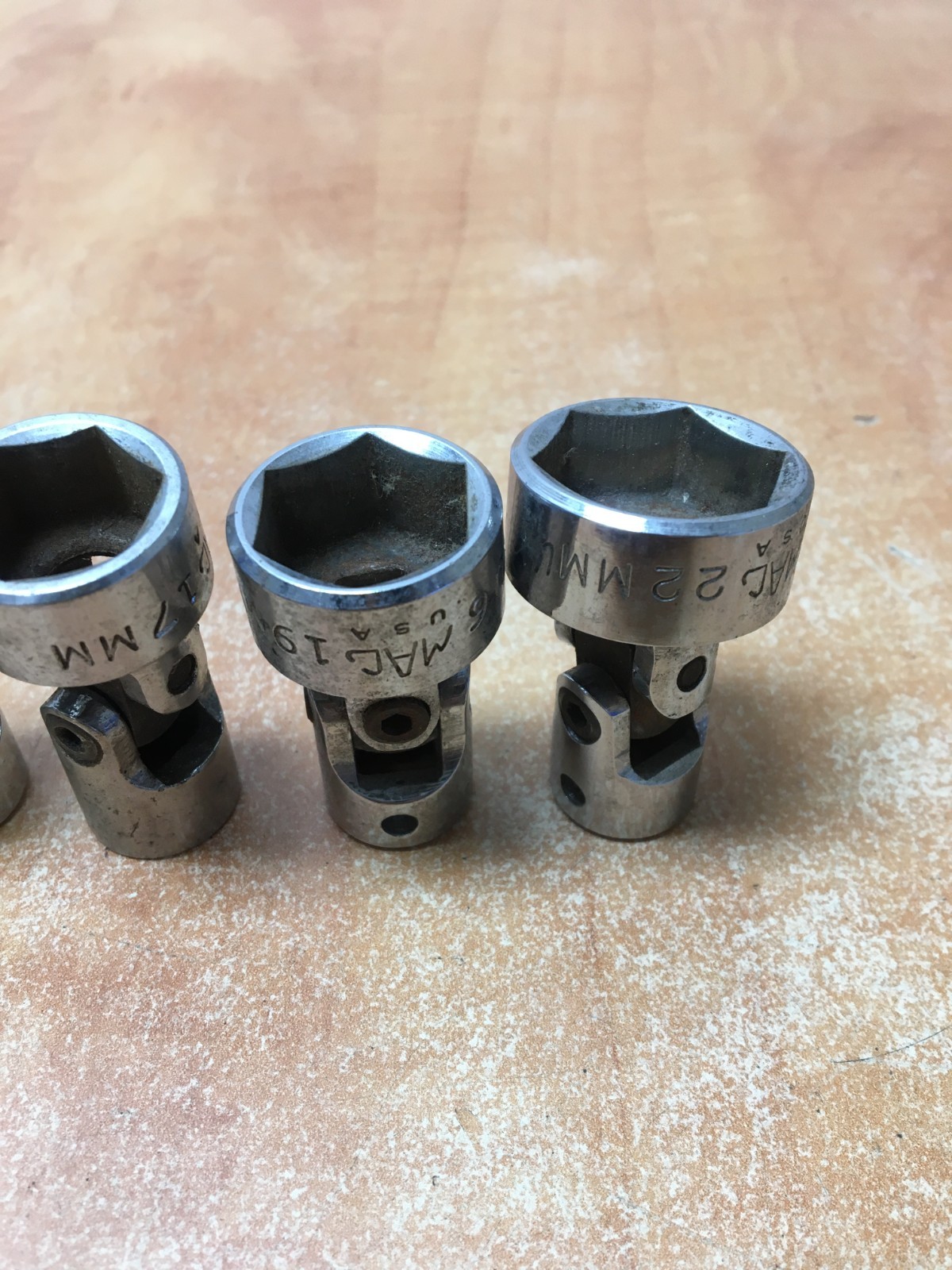 Mac USA & Matco 8pc Metric 3/8 Dr Swivel Universal Socket Set 10-12 15-17 19 22