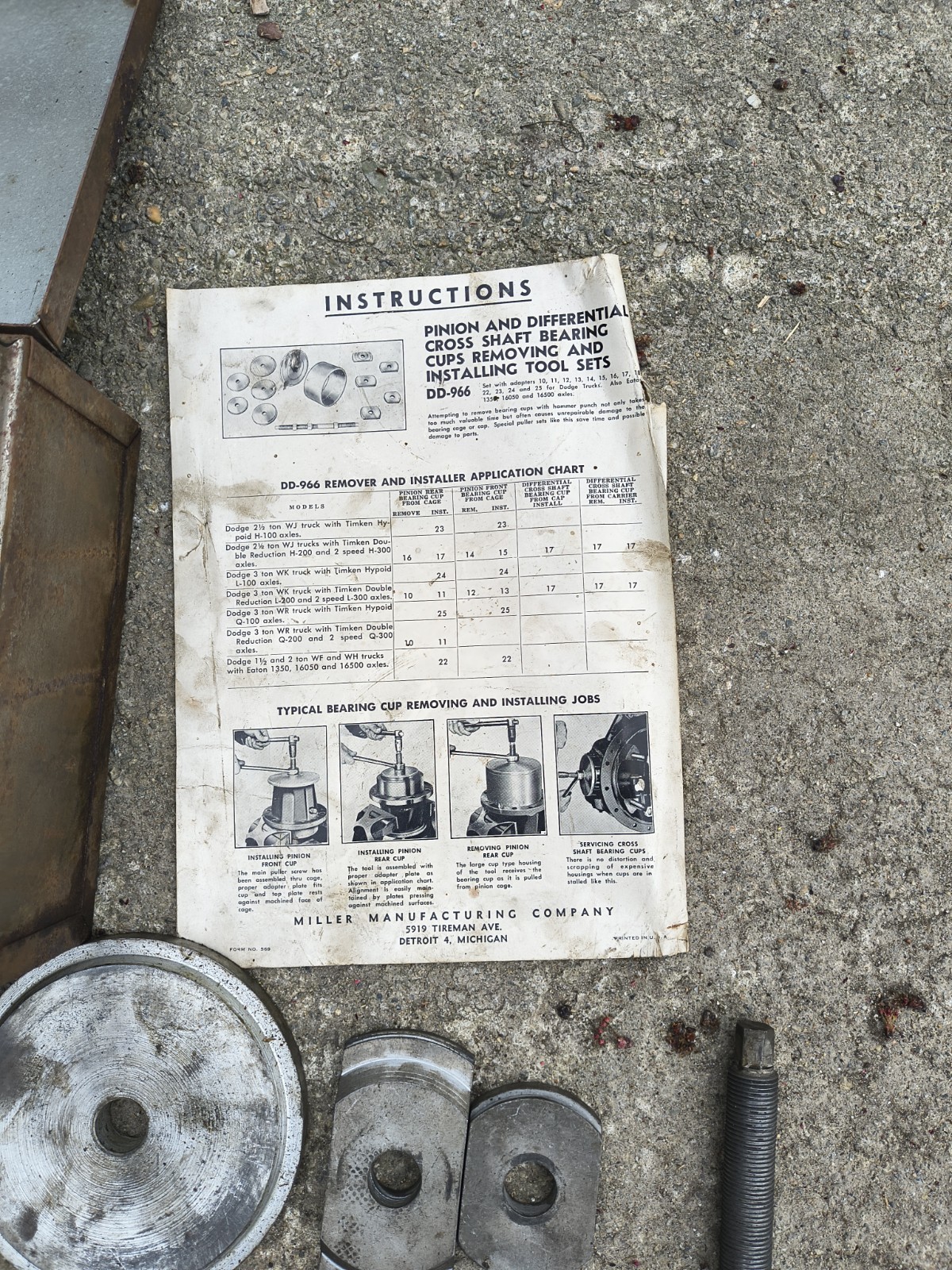 miller dd-966 pinion and differential cross shaft bearing cups removing Tools