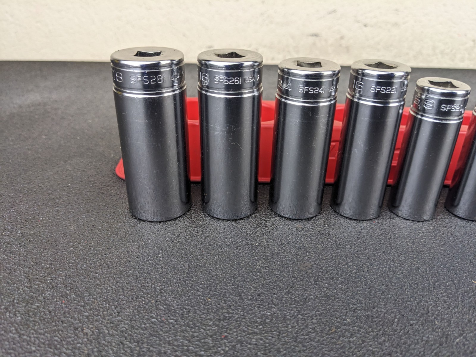 #bp400 Snap-on 211SFSY 1/4″ 7/8″ SAE 11-Piece 3/8″ Drive 6-Point Deep Socket Set