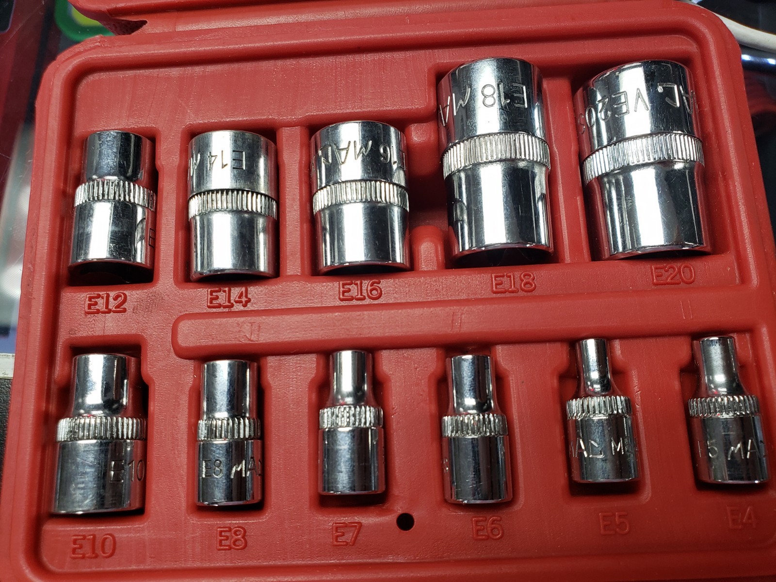 MAC TOOLS SMXVE11B SOCKETS W/CASE