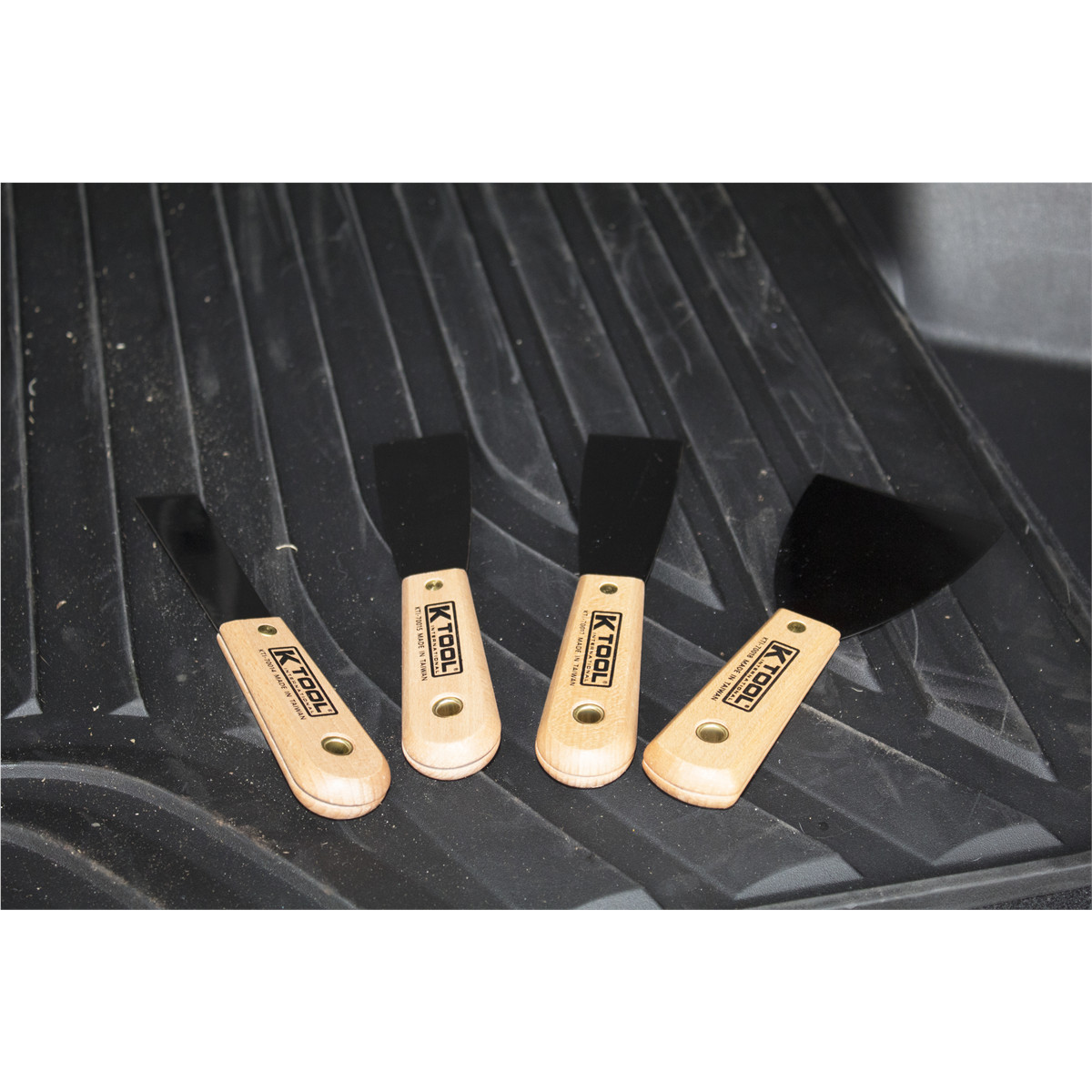 K-Tool 70004 4-pc Scraper & Putty Knife Set