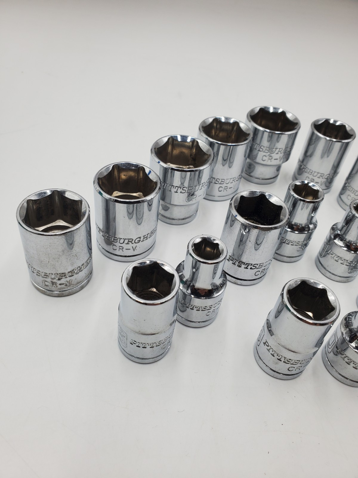 PITTSBURGH PRO CRV 20PC Sockets MIX SET