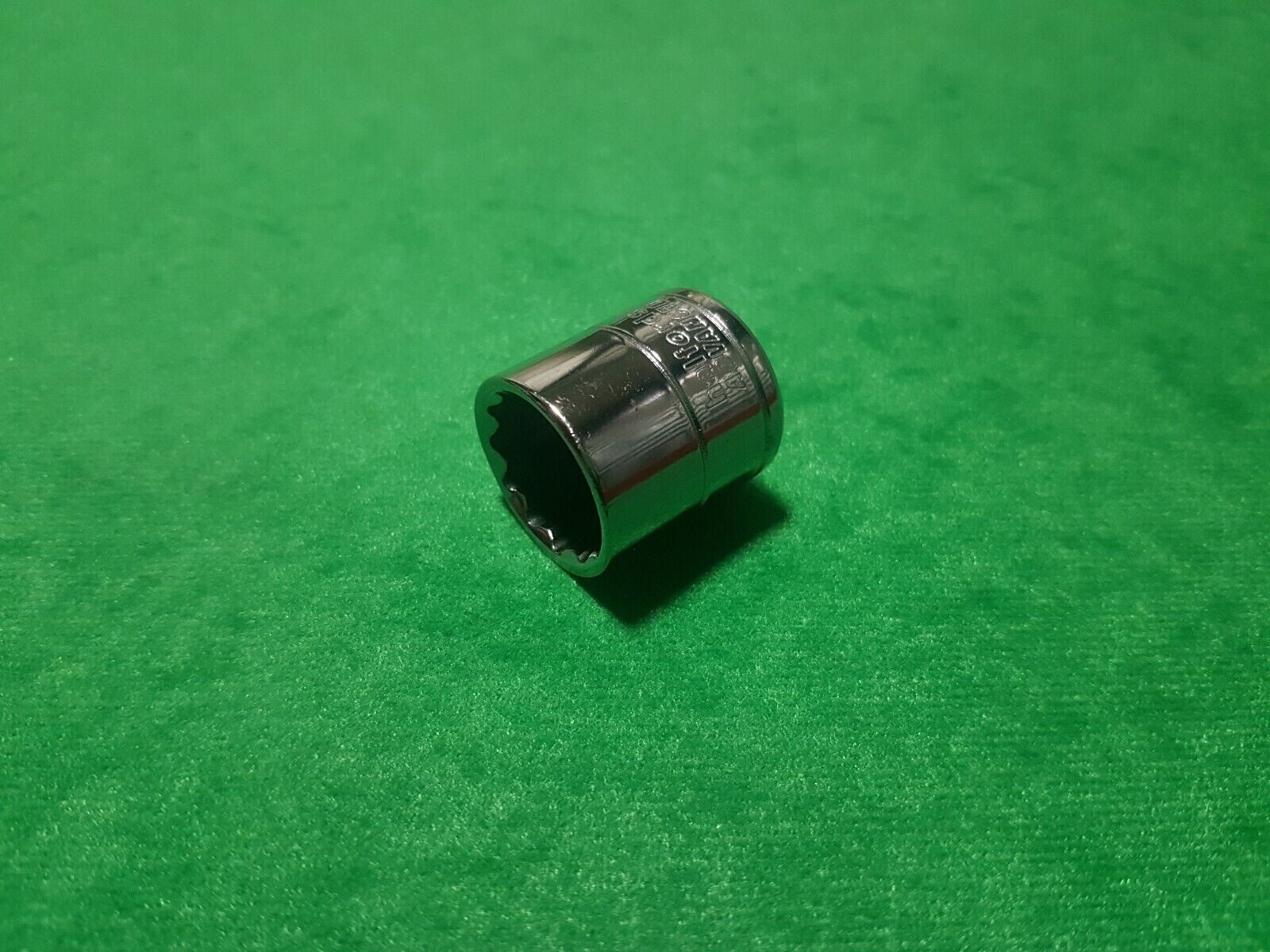 Halfords advanced 11/16. 3/8″ drive 12 point shallow CV socket *FAST FREE POST*