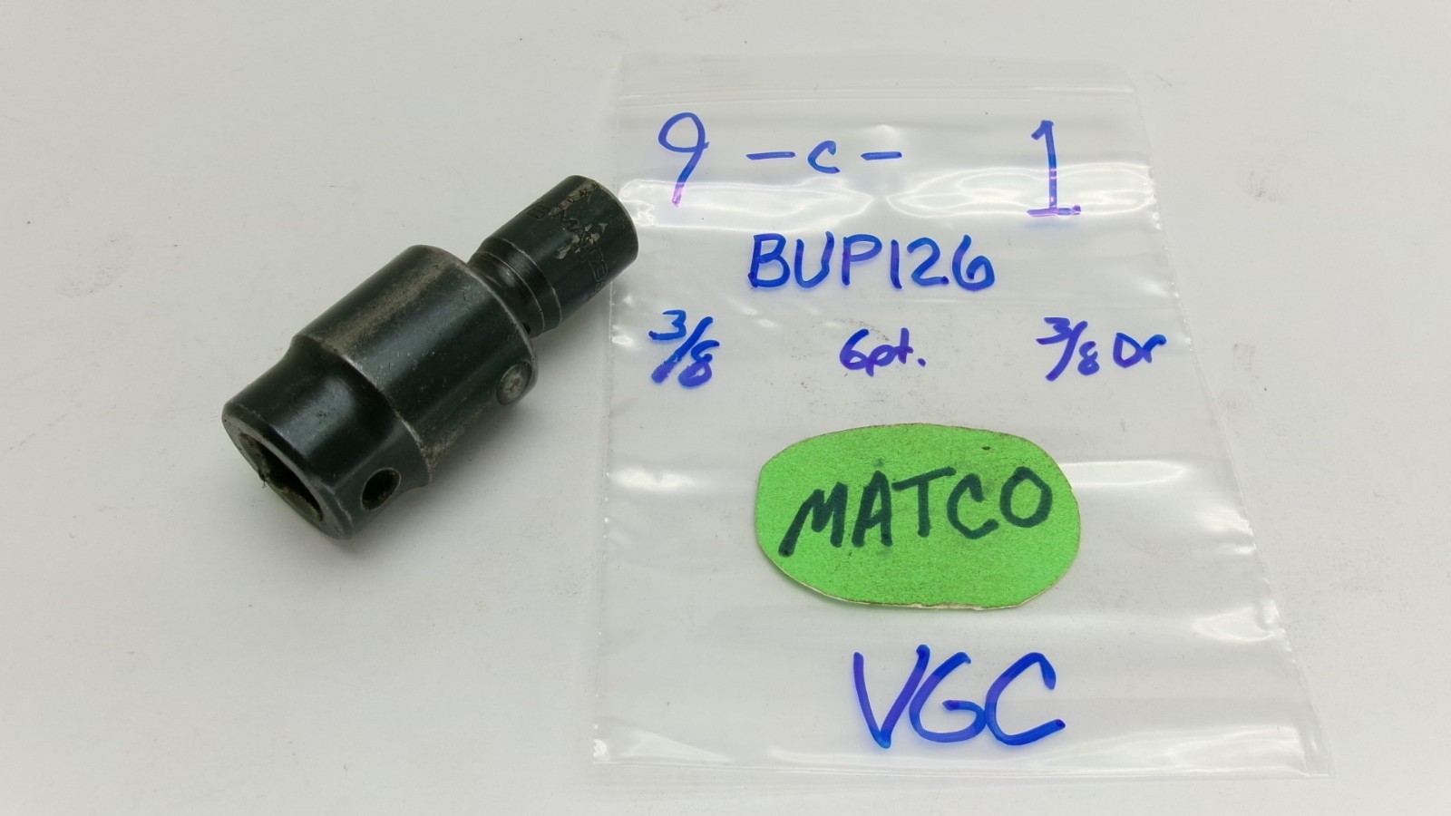 Matco tools 3/8″ drive 3/8″ SAE Impact Universal Swivel Socket BUP126 Nice!