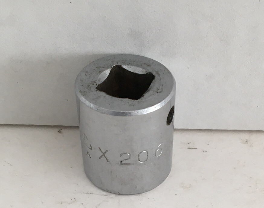 MAC X206 3/8 inch drive 5/8 6 point socket
