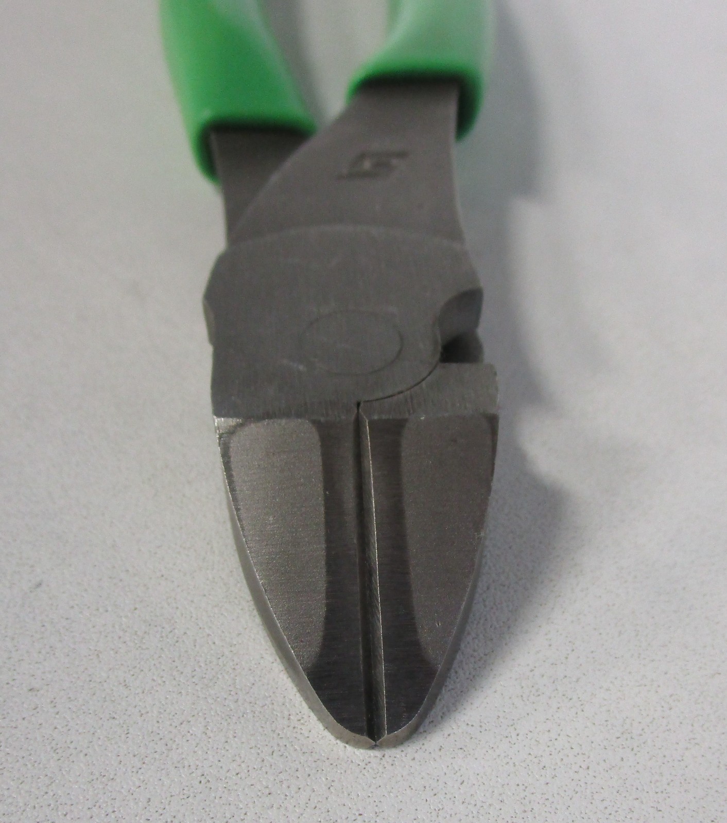 Snap On 388ACF 8″ Vector Edge High-Leverage Diagonal Cutter Pliers USA