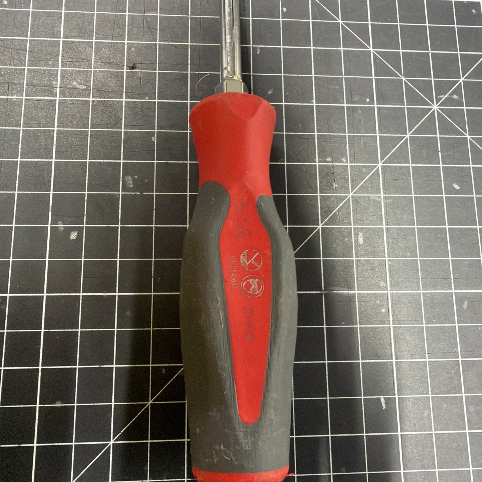 Rare – Snap On USA Red / GRAY Hard Handle Screwdriver.