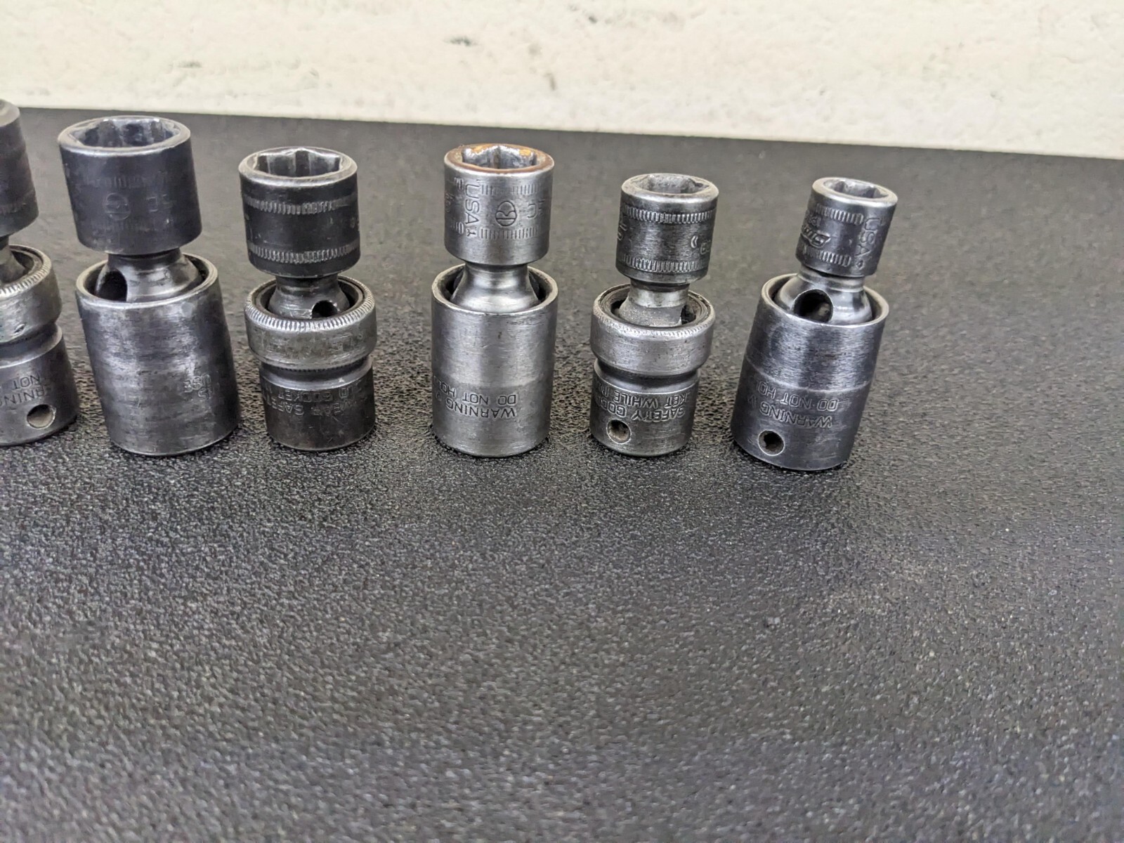 #bj185 Snap On Tools 207IPFM 3/8″ Drive METRIC IMPACT 6-point Swivel Socket Set