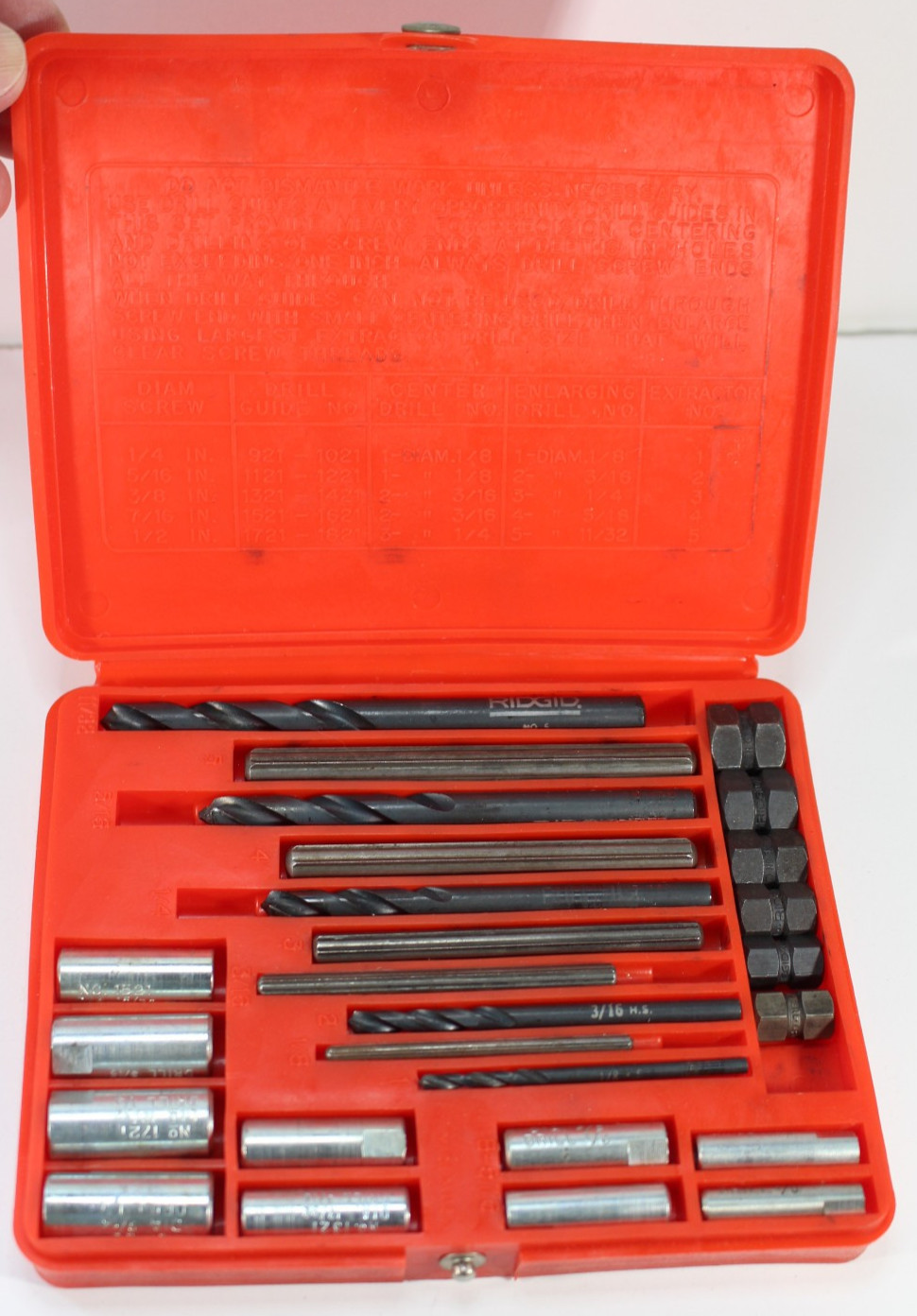 SNAP ON Tools E1020 Blue-Point Screw Extractor 26 pc. Set, Mixed w/Rigid