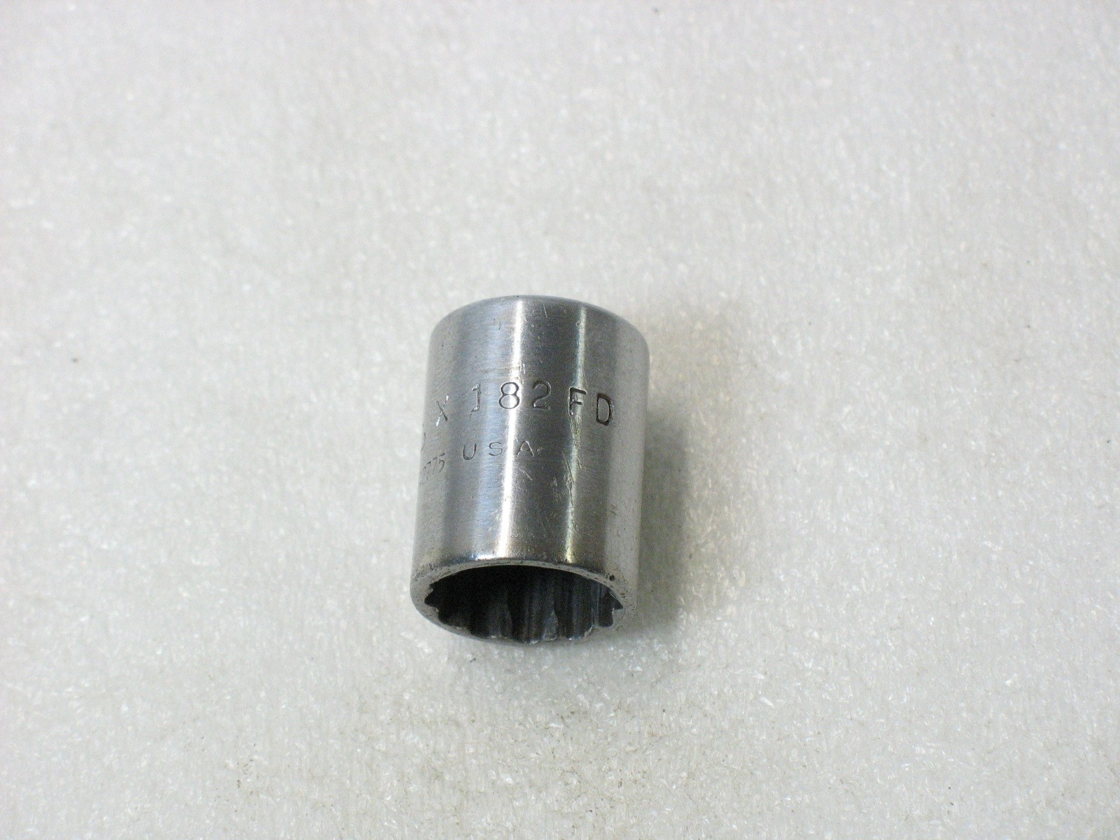 Mac Tools 9/16″ Shallow 3/8″ Drive 12 Point Chrome Socket X182FD