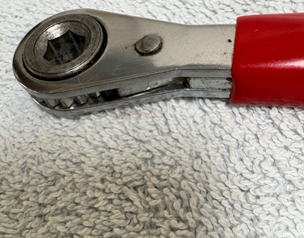 YA249- 5/16″ Battery Side Terminal G.M. Battery Ratchet Wrench