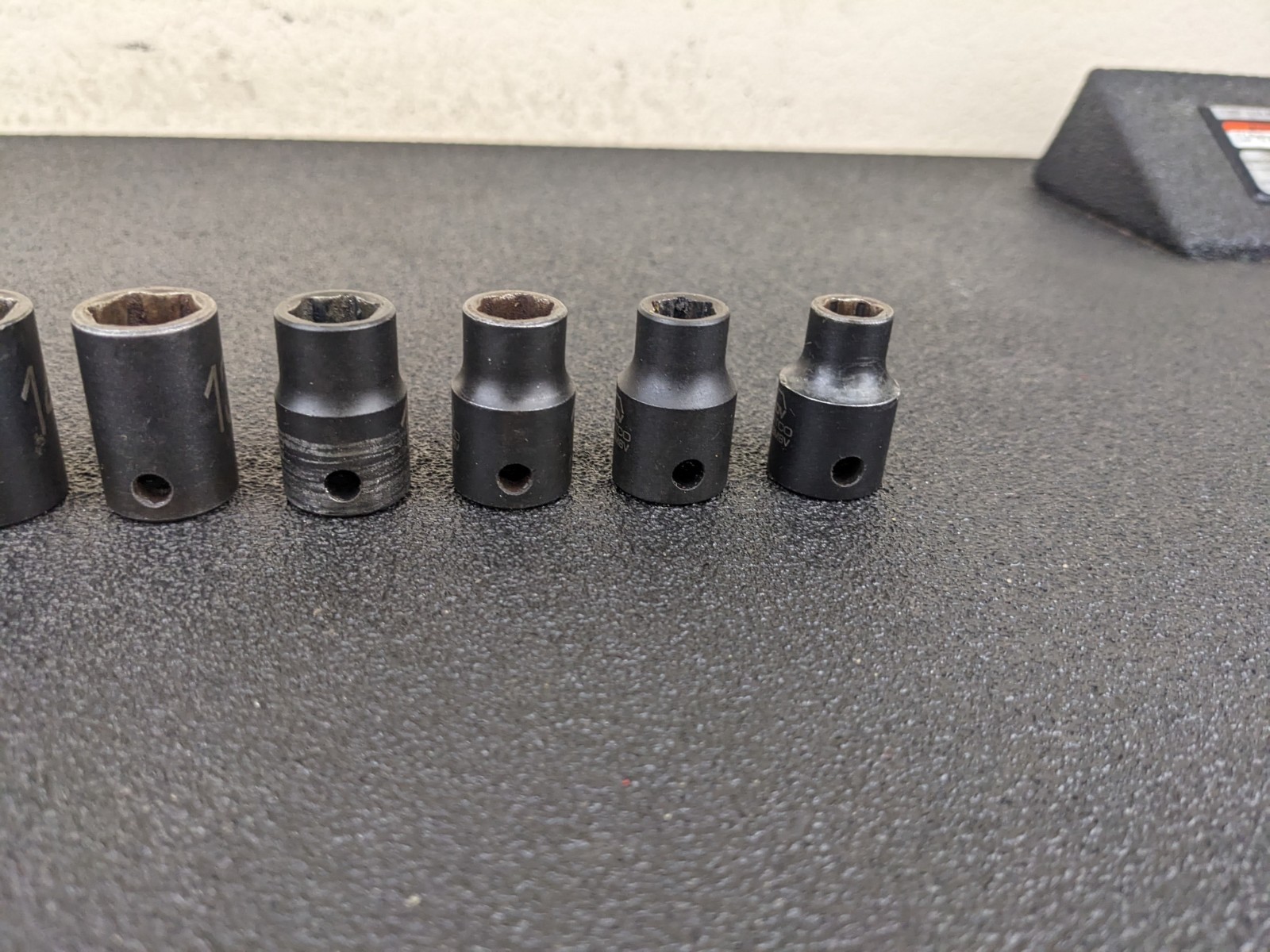 #bo195 Matco Tools ADV 3/8 Drive Short Shallow Impact Socket Metric 6 Point Set