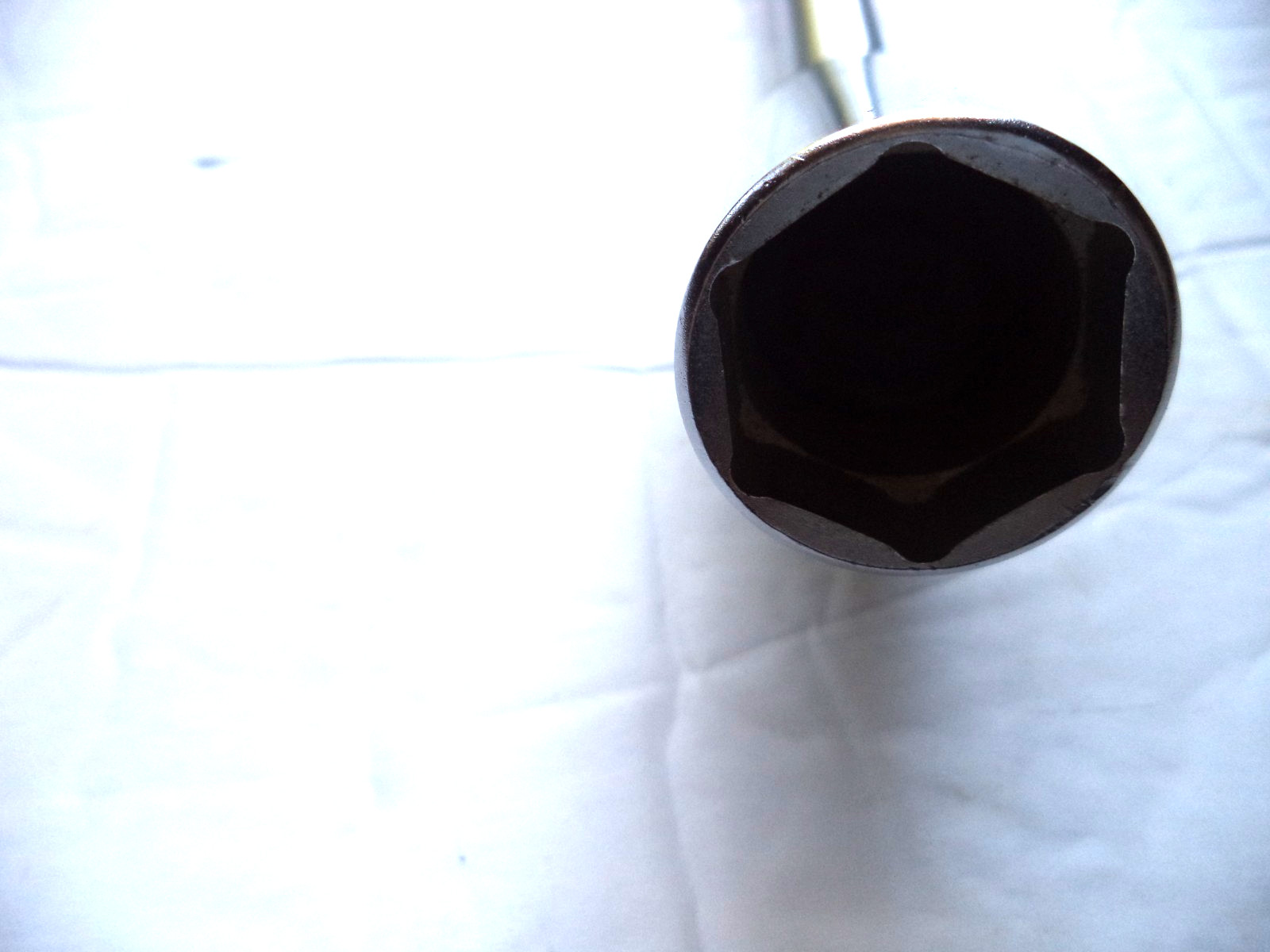Snap-on Tools FSX626 3/8″ drive 13/16″ Swivel Spark Plug Socket Extension.