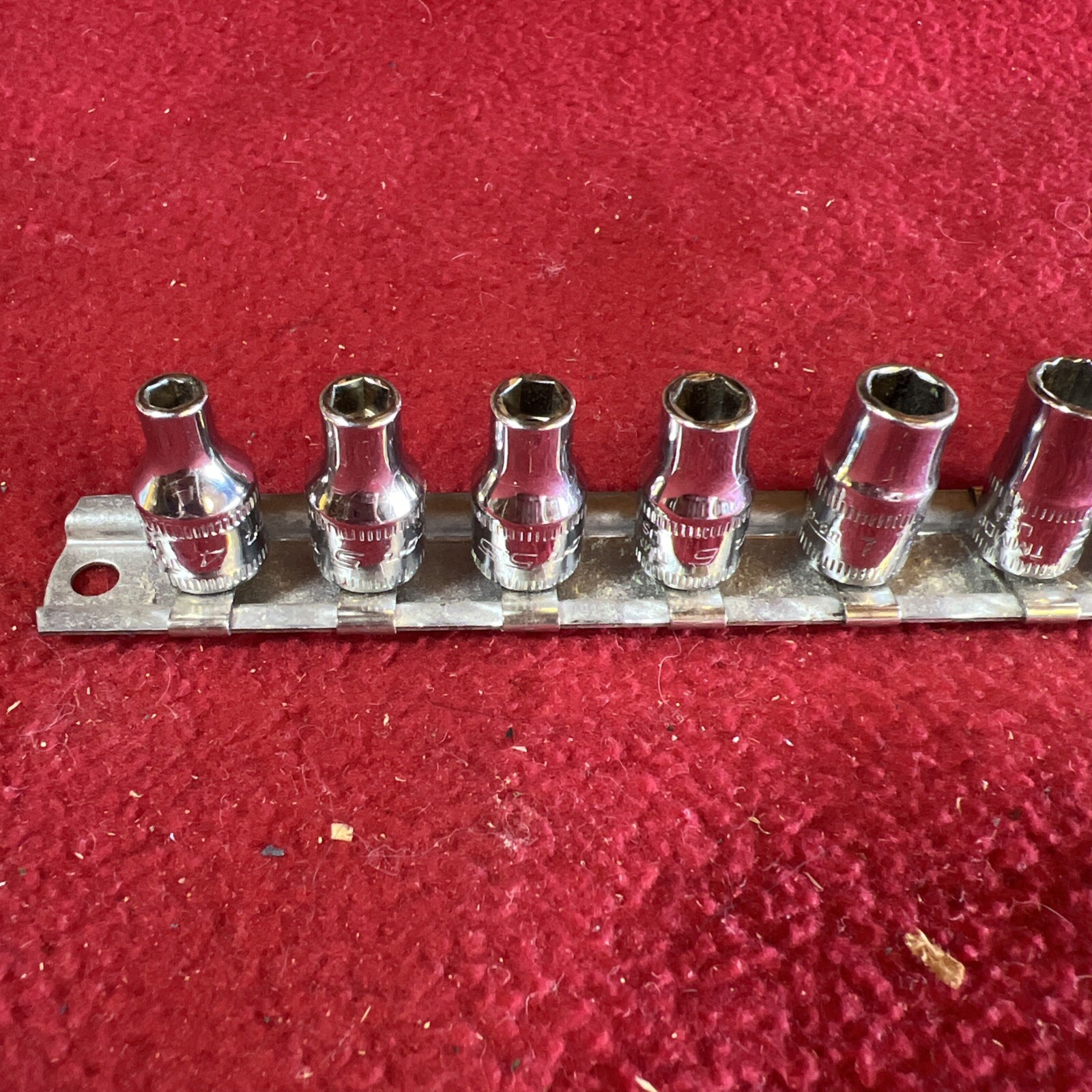 Snap On 1/4in. Drive TMM 4mm – 14mm 6 Point Shallow Socket Set (11 Piece) No 8mm