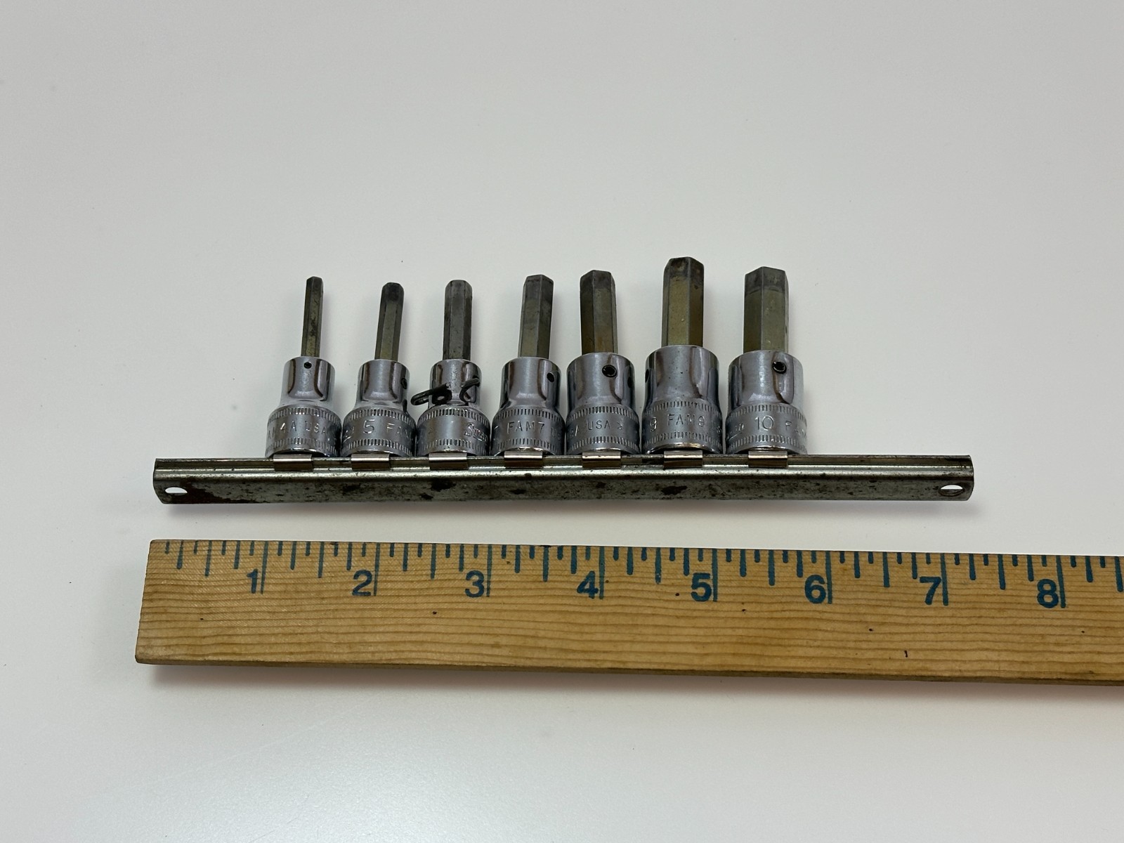 Snap-On USA 207EFAMY 7pc 3/8″ Drive Metric Hex Bit Allen Socket Set, 4mm-10 mm