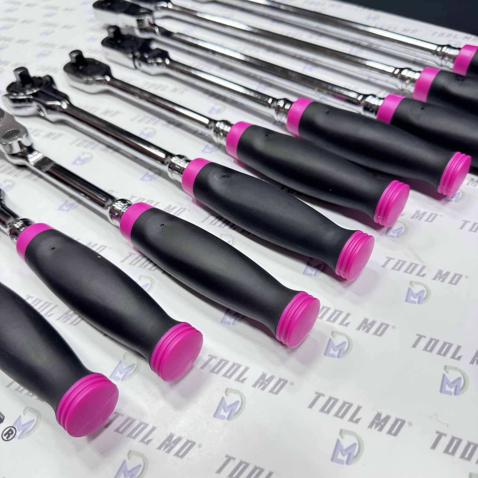 Snap-on Tools USA NEW ELECTRIC PINK 9pc 3/8″ Drive 100 Tooth Cynergy Ratchet Set