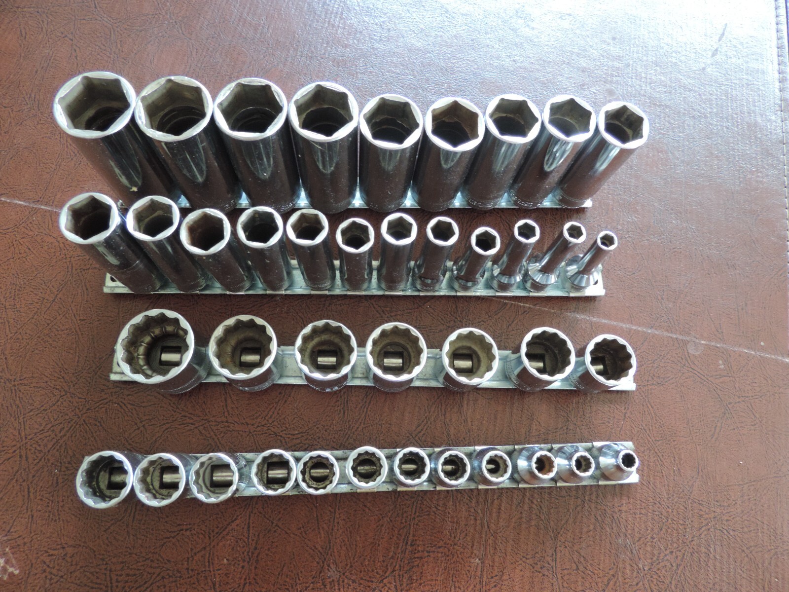 Snap-On 40pc. Metric 3/8 Drive Socket set. 21pc. Deep & 19pc. Shallow