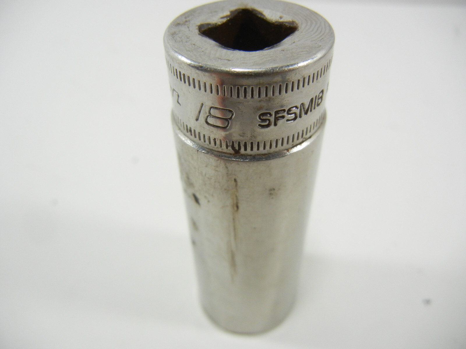 Snap On Tools SFSM18 18mm 3/8 drive 6 point deepwell socket K1262