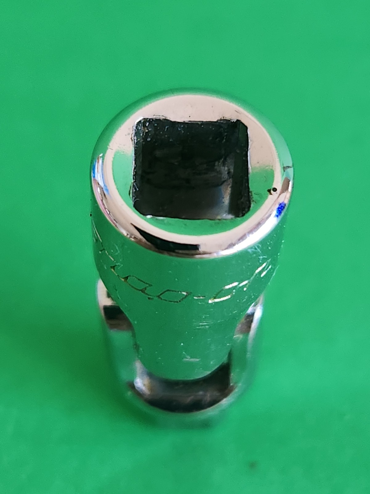 SNAP ON TMU8 1/4″ DRIVE UNIVERSAL / SWIIVEL SOCKET