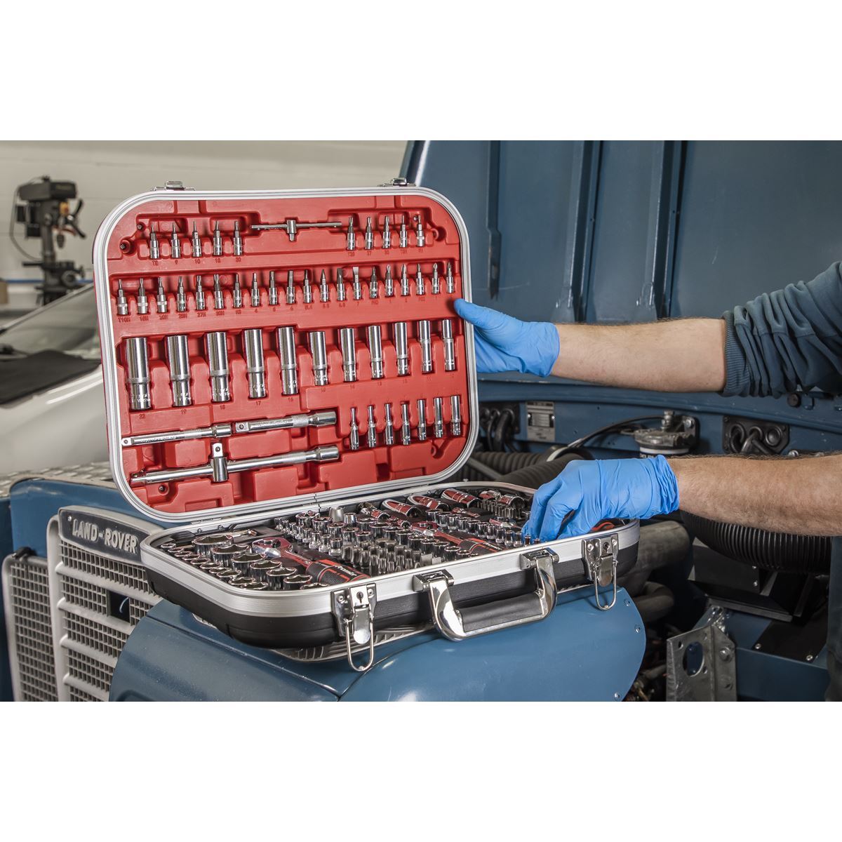 Sealey Socket Set WallDrive® Premier 172pc 1/4″ 3/8″ 1/2″Sq Drive Storage Case