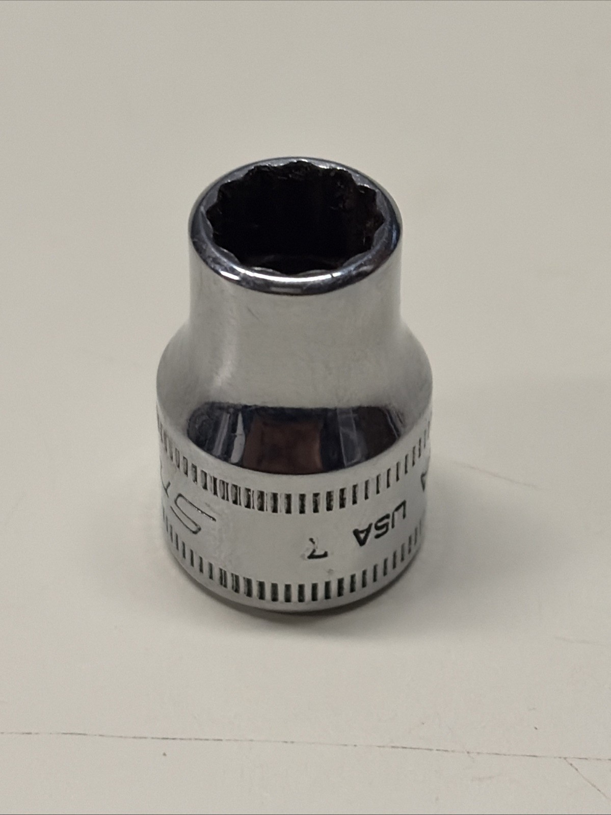 Snap On Tools FM9A 9mm Metric Flank Drive Shallow Socket 3/8″ Drive 12 Point 8DD