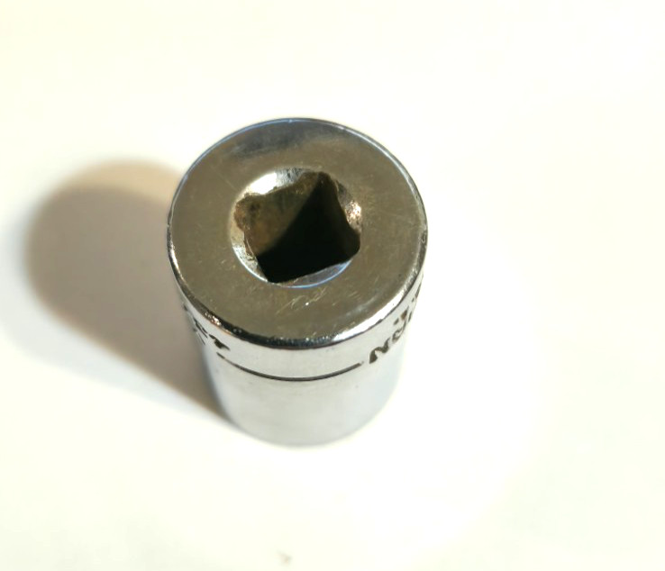 1/2 inch Craftsman socket 43499 -vv- 1/4 drive 6 point 7/8 length free shipping