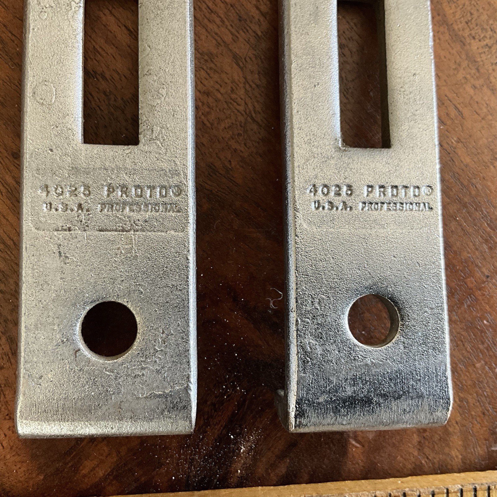 2 ORIGINAL PROTO 4025 Pullers Jaw Leg 4″ Made In USA