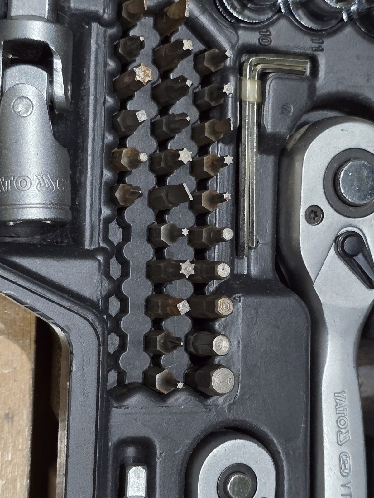 Yato Socket Wrench Set M 1/2 » + 1/4 » 72-tlg YT-38782 Used Read Description