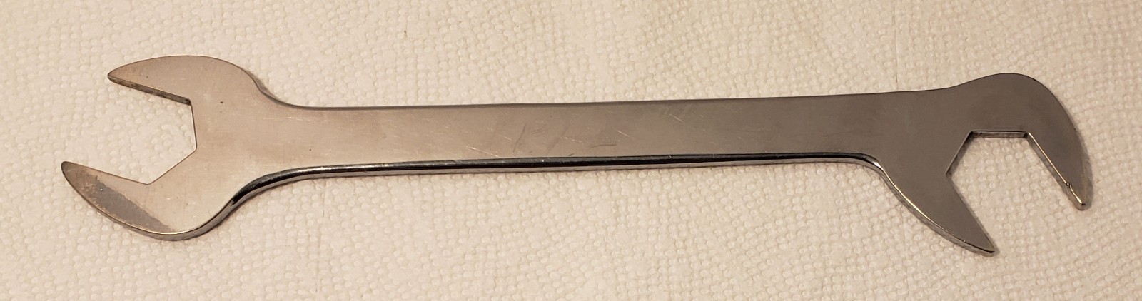 Matco SPW143 * 1″ 4-way angle head thin specialty wrench for tight clearances