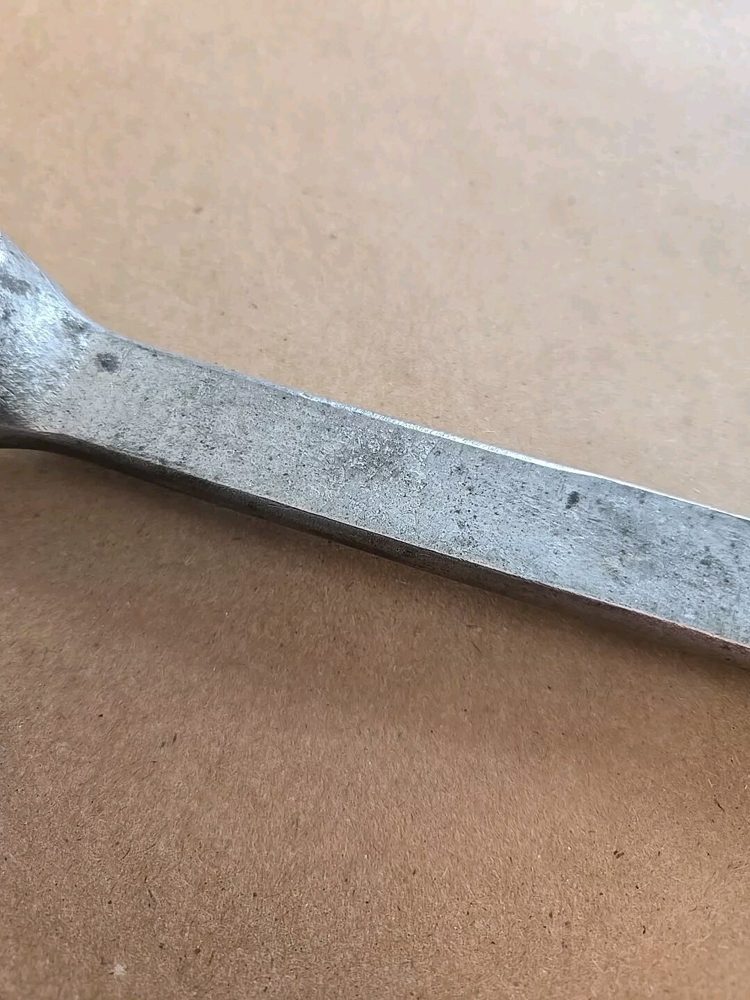 Mac Tools Sabina Vintage 13.5″ Long 13/16″-1″ 12PT Box Wrench B101