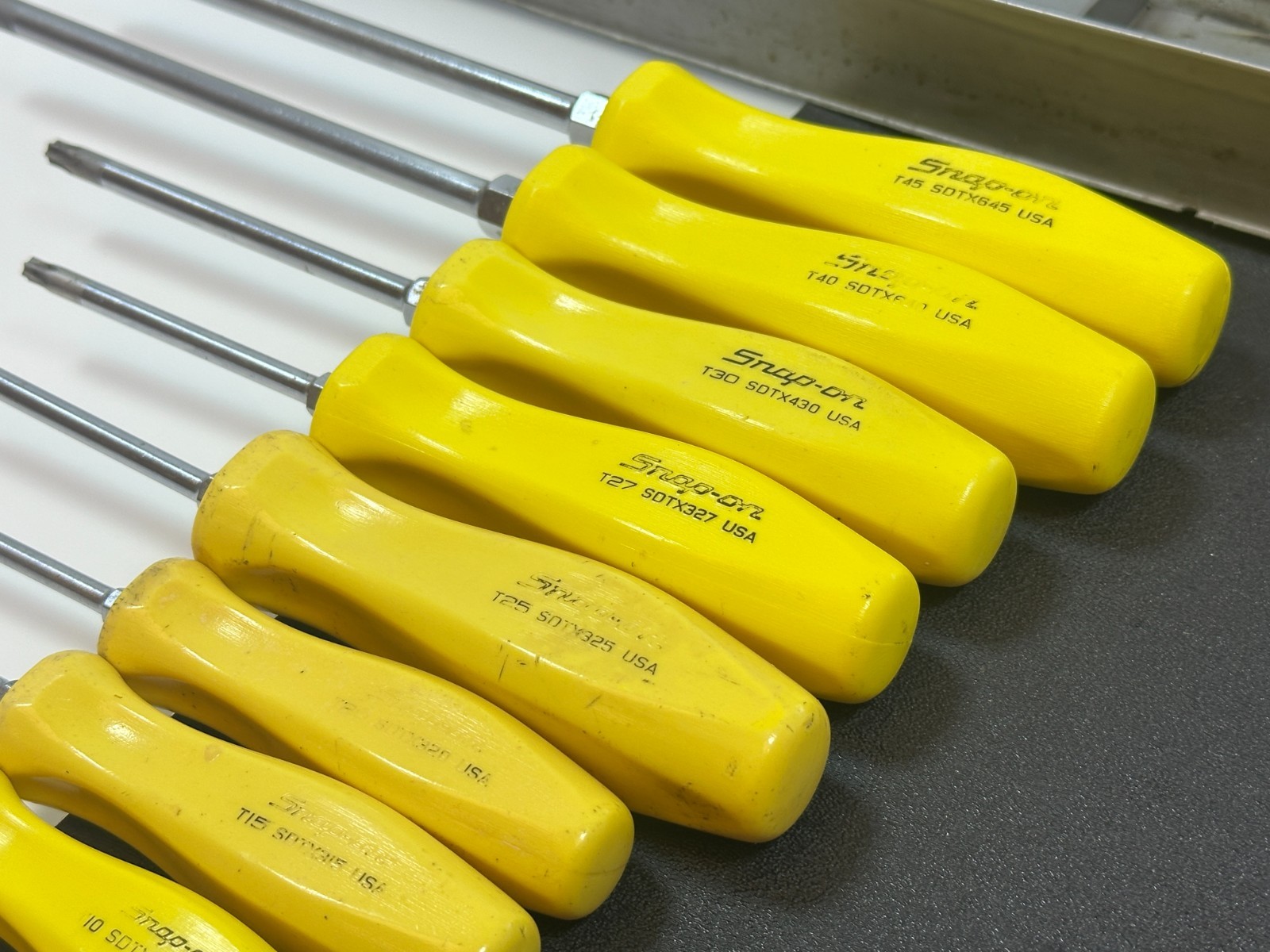🇺🇸 Snap-on Tools USA 9pc Torx T8-T45 Screwdriver Set, Classic Yellow Hard Grip