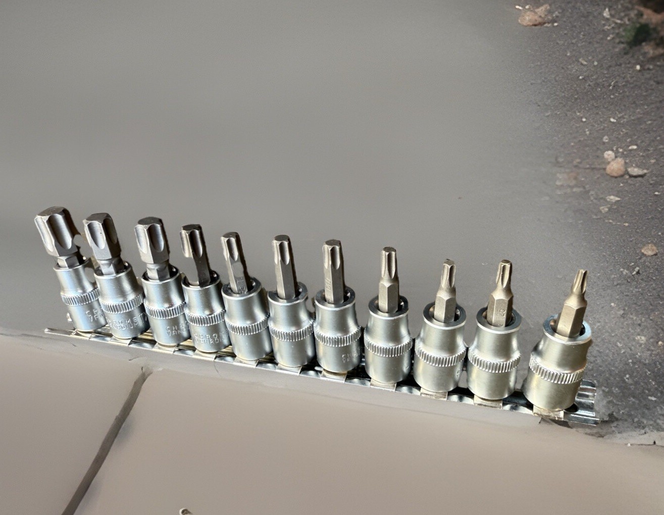 Pro 10pcs 3/8” Drive Torx Star Bit Socket Set T20 -T60 With Rail Holder