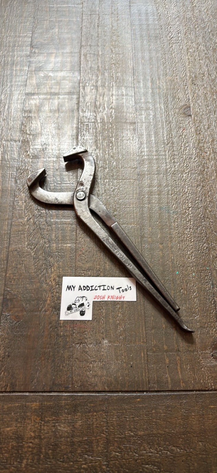 Snap-on GCP10 grease/dust cap removal pliers no owner markings works just as it