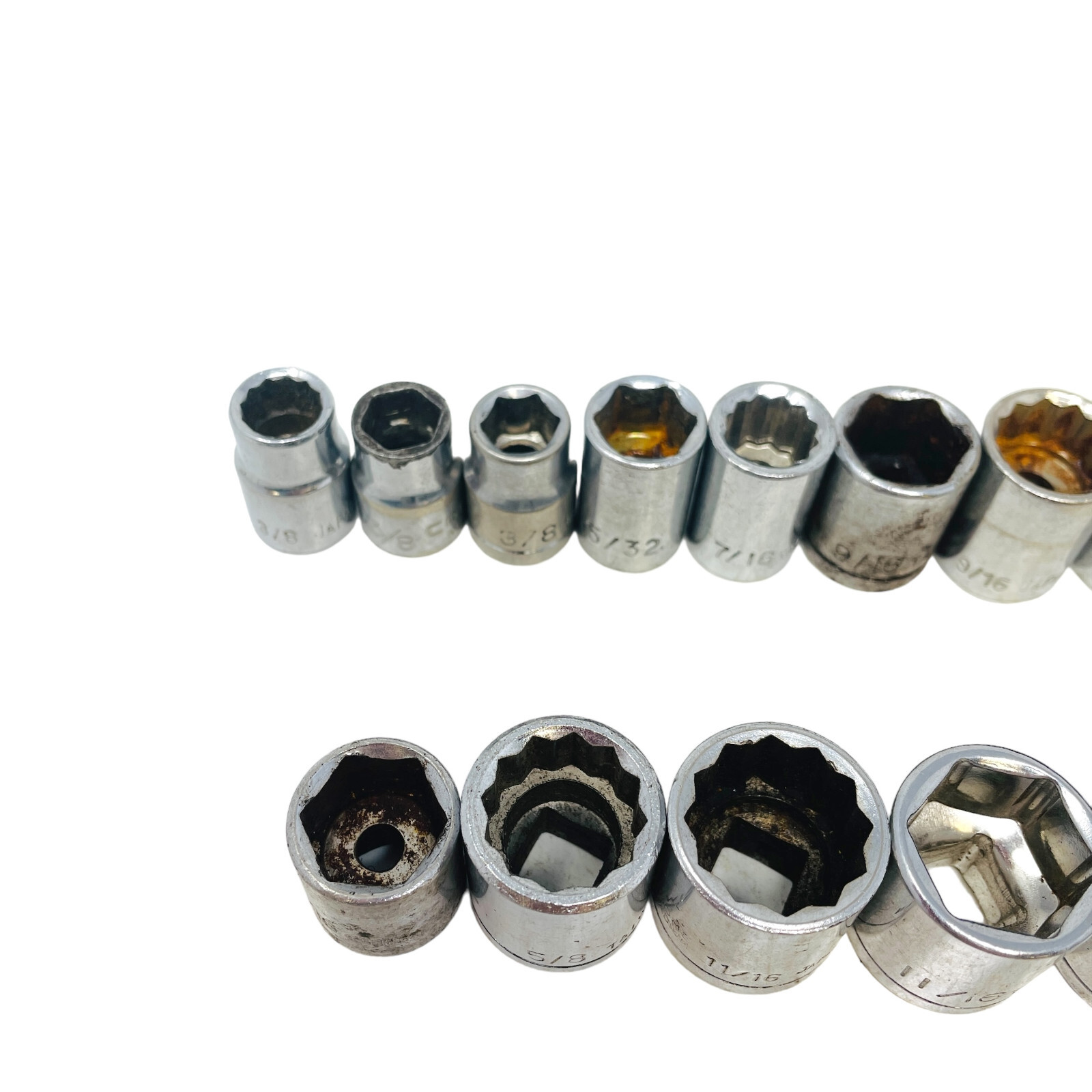 19 Pcs ProValue and Assorted 30747, 5/8, 11/16 in, 3/8 Drive Socket Set