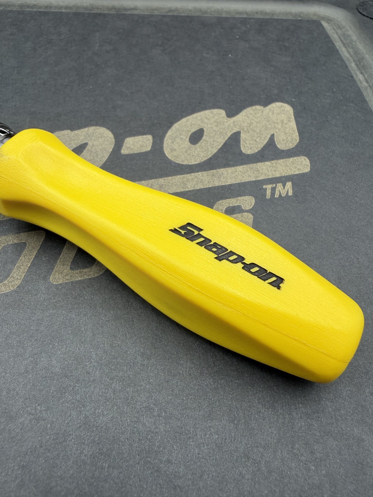 Snap-on FHFD80A 3/8″ Drive Classic Yellow Hard Handle Flex Head Ratchet [Mint]