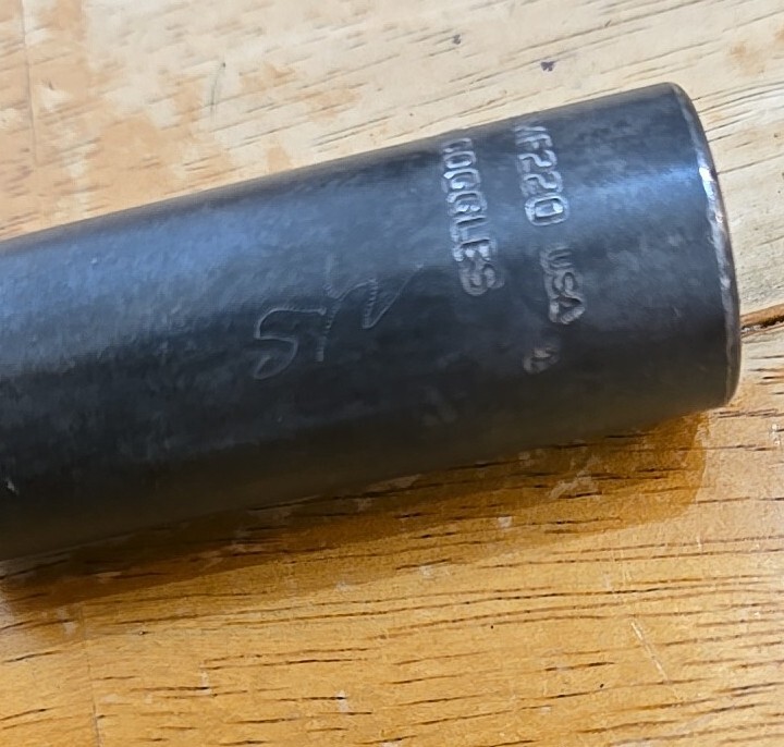 Snap On 3/8″ Drive 11/16″ 6PT SAE Deep Impact Socket SIMF220