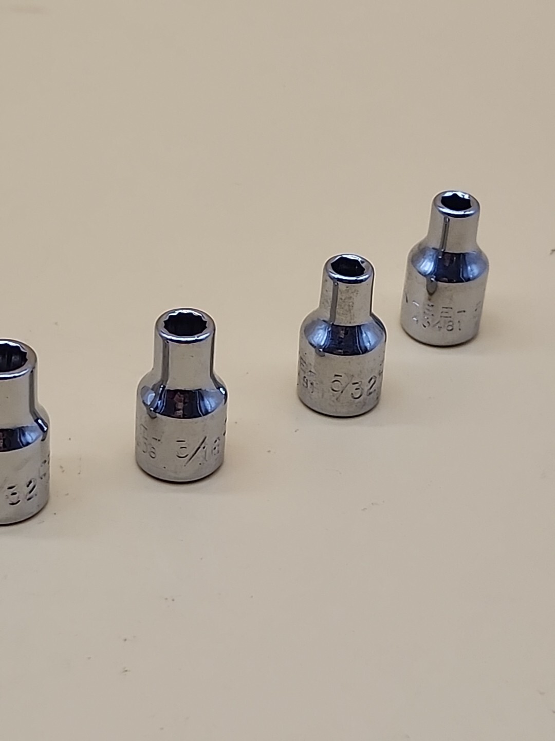 Vintage NEW Craftsman 1/4″ Dr 9 Piece 6 Pt EE Series SAE Socket 3/16-7/16 USA