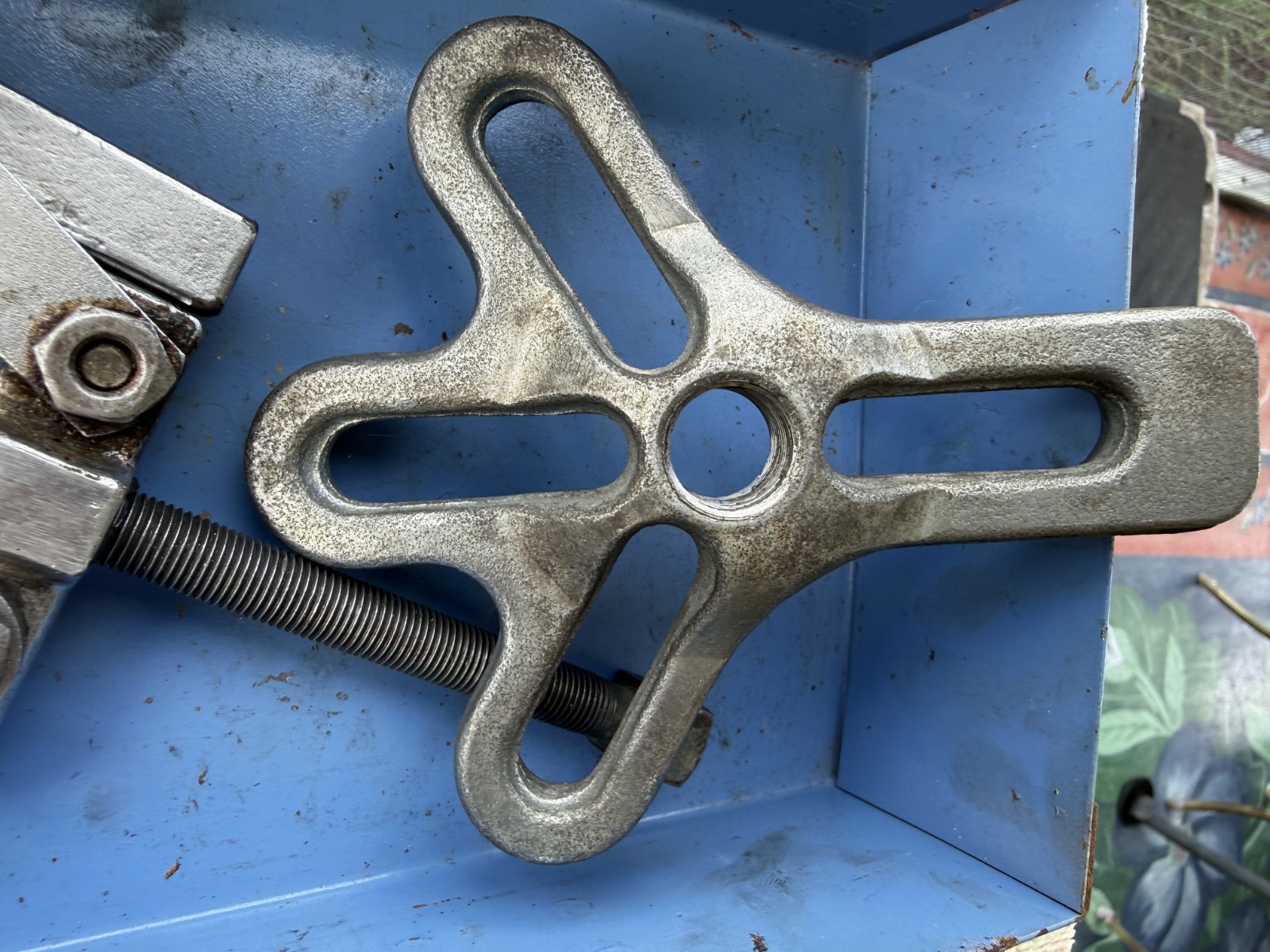 VINTAGE OWATONNA TOOL CO. PULLER KIT MECHANICAL, 5180-00-313-9496 – AS PICTURED