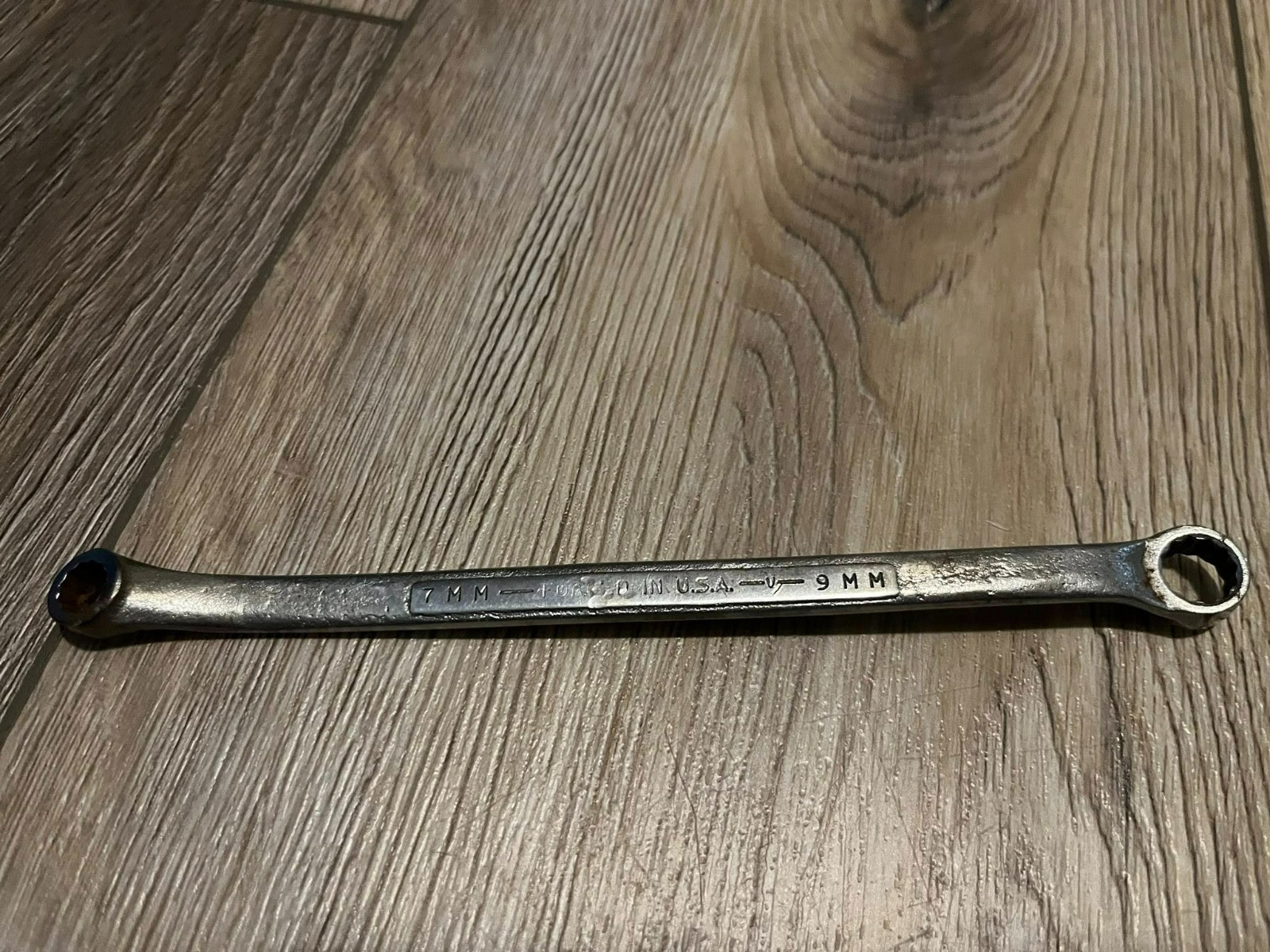 Vintage Craftsman Tools -V- 9mm x 11mm Metric Box End Wrench