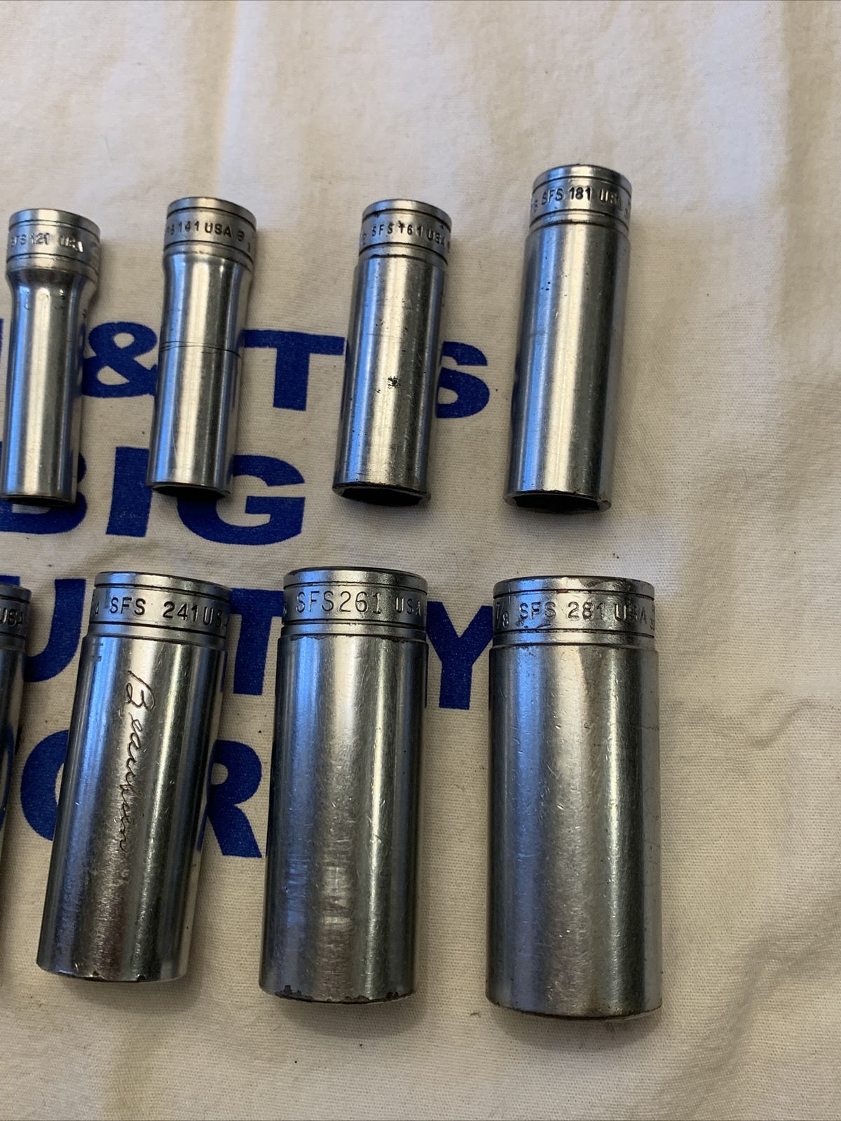 Snap-on Tools USA 3/8″ Drive 6pt 10pc SAE Deep Chrome Socket Set 211SFSY – Marks