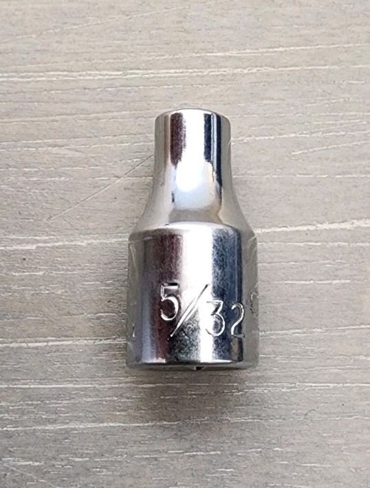 Craftsman USA 5/32″ Socket 6 Point 1/4″ Drive -V- 43481