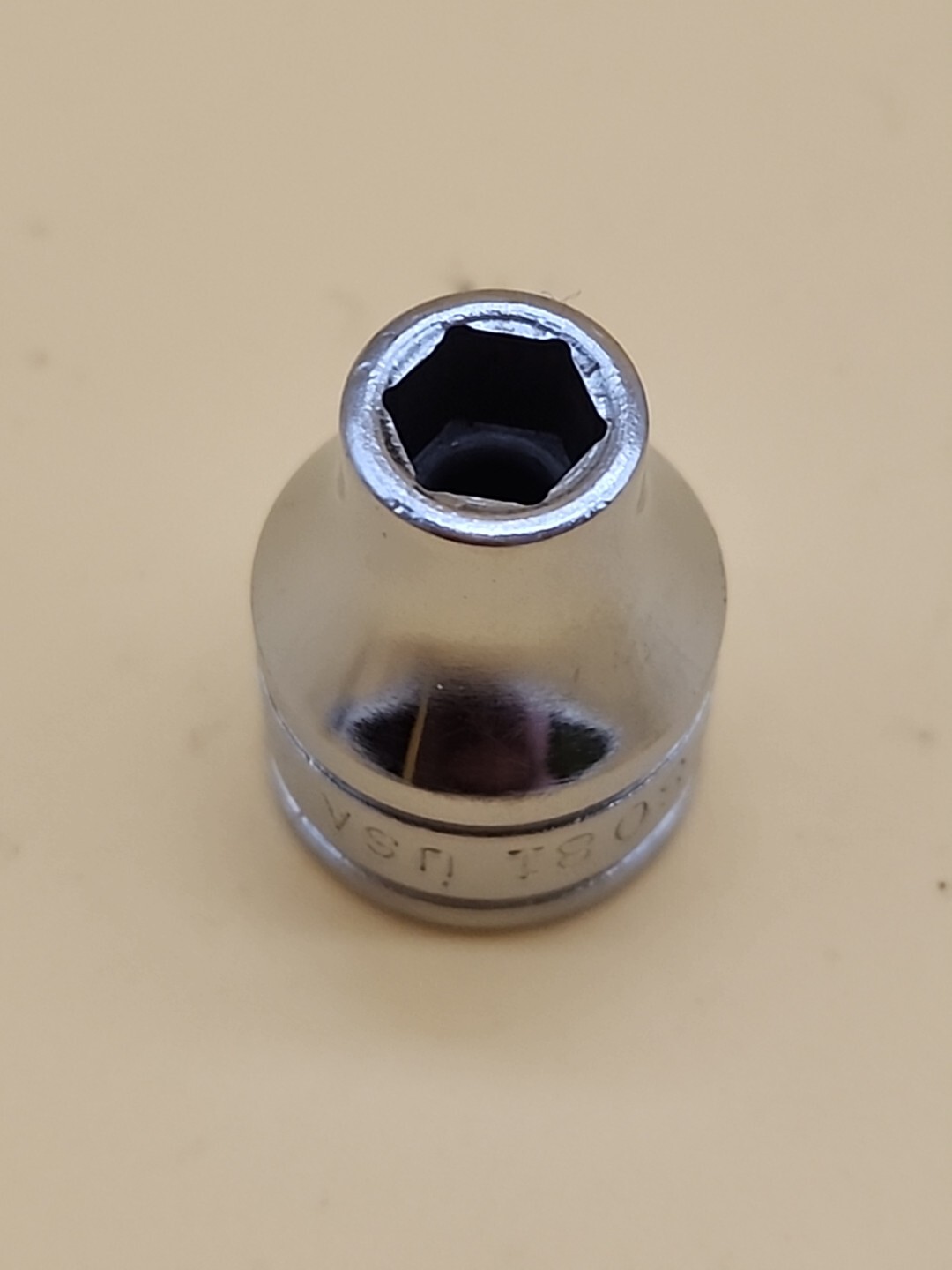 Snap-on Tools 3/8″ Drive 1/4″ 6PT Shallow Chrome Socket FS081 USA