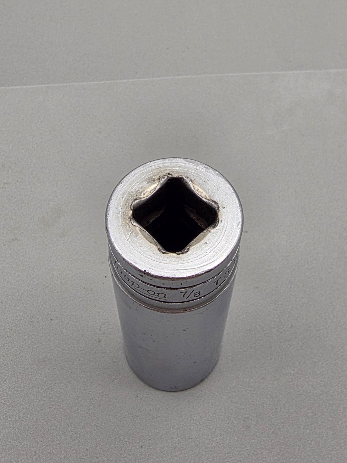 Snap-On Tools 1/2″ Drive 7/8″ 6 Point Deep Socket SAE TS281 USA